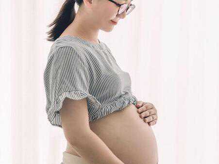 多囊促排未怀孕月经也不来&试管一次取多少精&11月份待产包最全清单